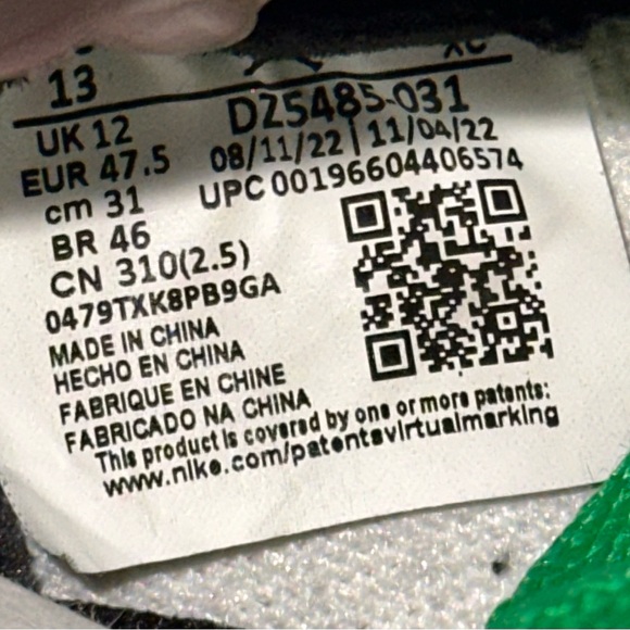 Air Jordan 1 High OG “ Lucky Green”   2023 - Picture 3 of 16